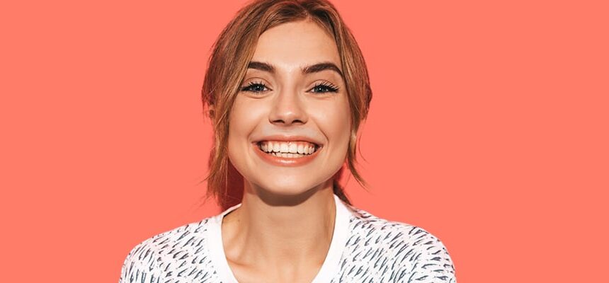 Zirconium vs Porcelain Veneers in Turkey: Which Is Right for Your Smile Makeover? Zirconium vs Porcelain Veneers in Turkey: Which Is Right for Your Smile Makeover?